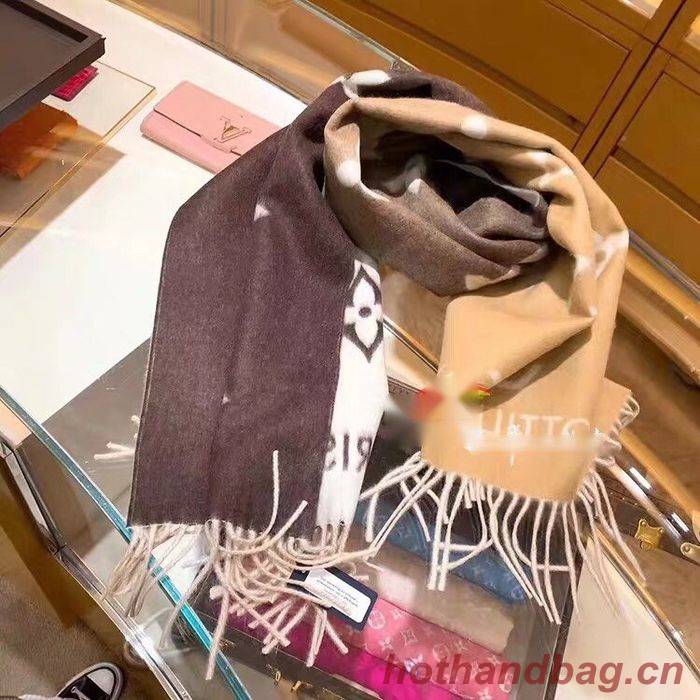 Louis Vuitton Scarf LV00035